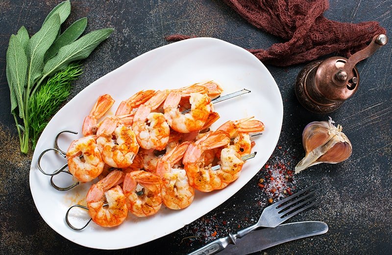 fried-shrimps-P8QJP4D-min-1.jpg